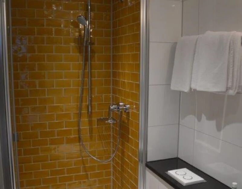 Hotel Frankfurt – Antic 7,5×15 – Alemania