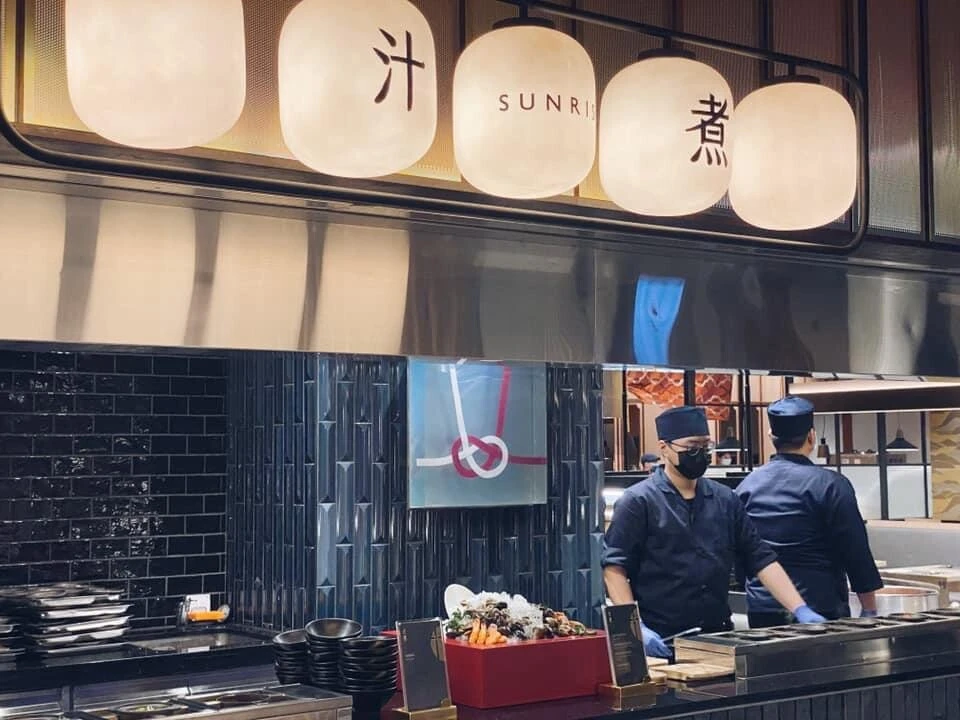 RESTAURANTE ASIÁTICO – TAIWAN