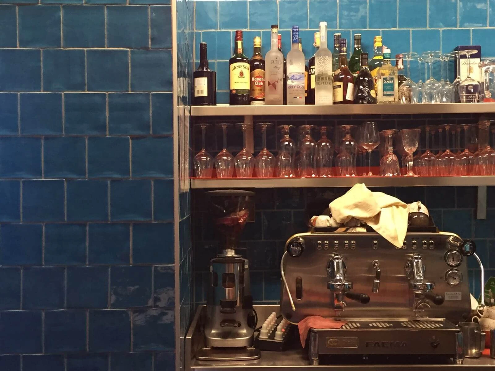 Restaurante – Provenza 13×13 – Croacia