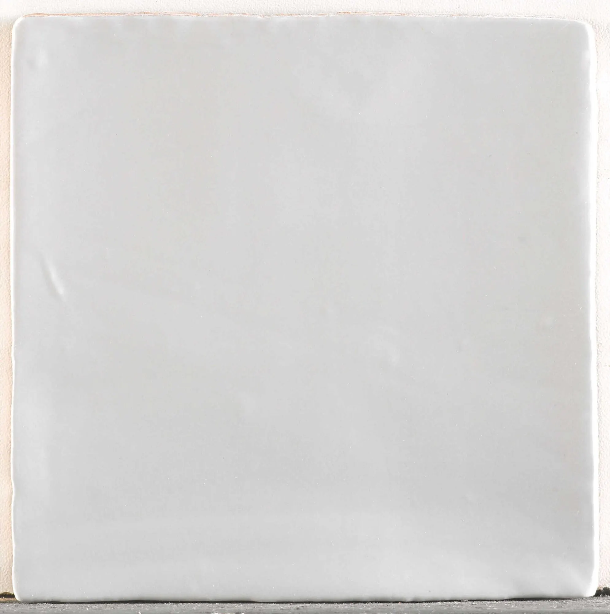 ANTIC 13X13 GRIS MEDIO