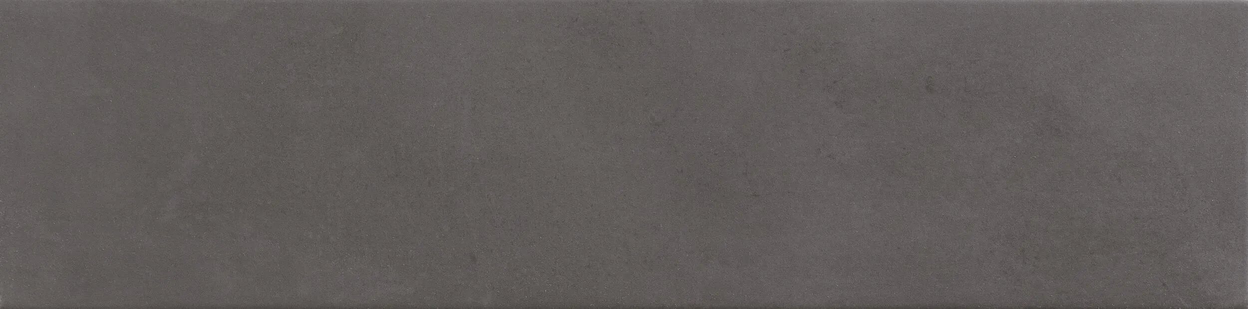 NATURAL 9,2X36,8 BLACK