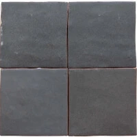 Gris oscuro